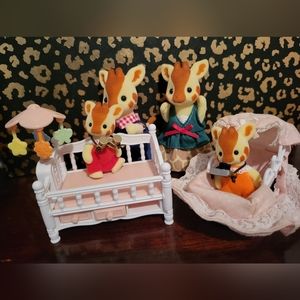 Calico Critters Giraffe Family